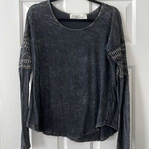 Vintage Havana Distressed Arm Design Tee